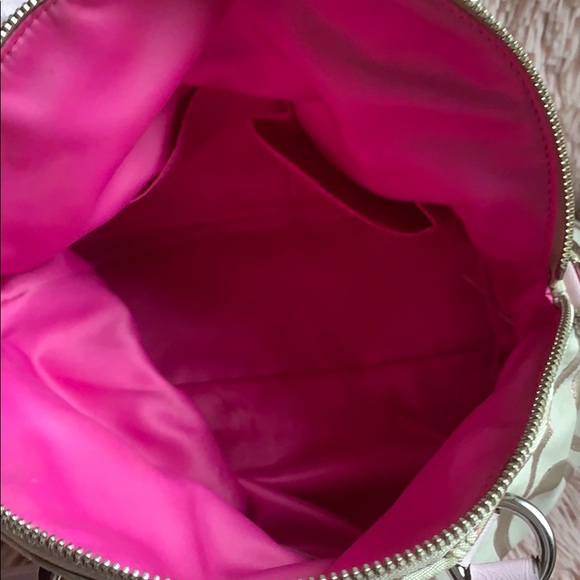 Coach handbag with detachable crossbody strap. - Picture 7 of 9